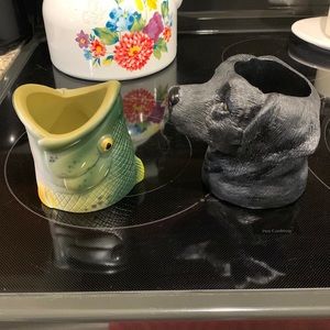 To beer can holders or any kind of beverage that you wish to use. Like new.